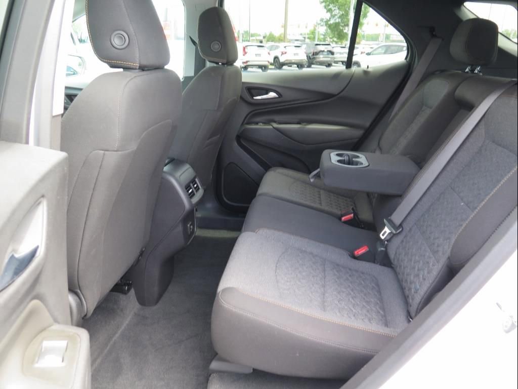 Used 2024 Chevrolet Equinox LT image 16