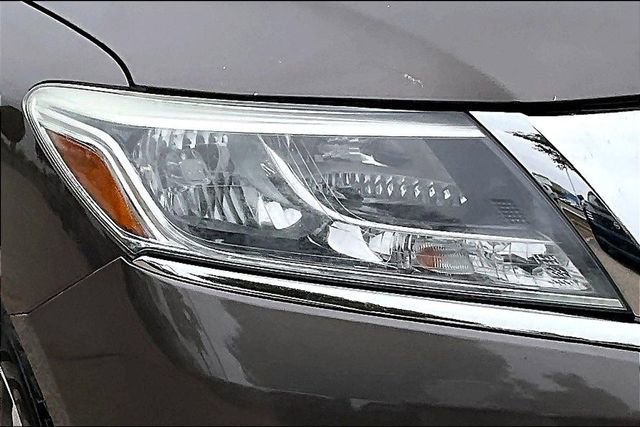Used 2015 Nissan Pathfinder SV FWD image 28