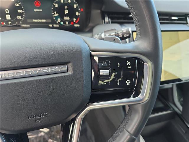 Used 2024 Land Rover Discovery Sport Dynamic SE image 19