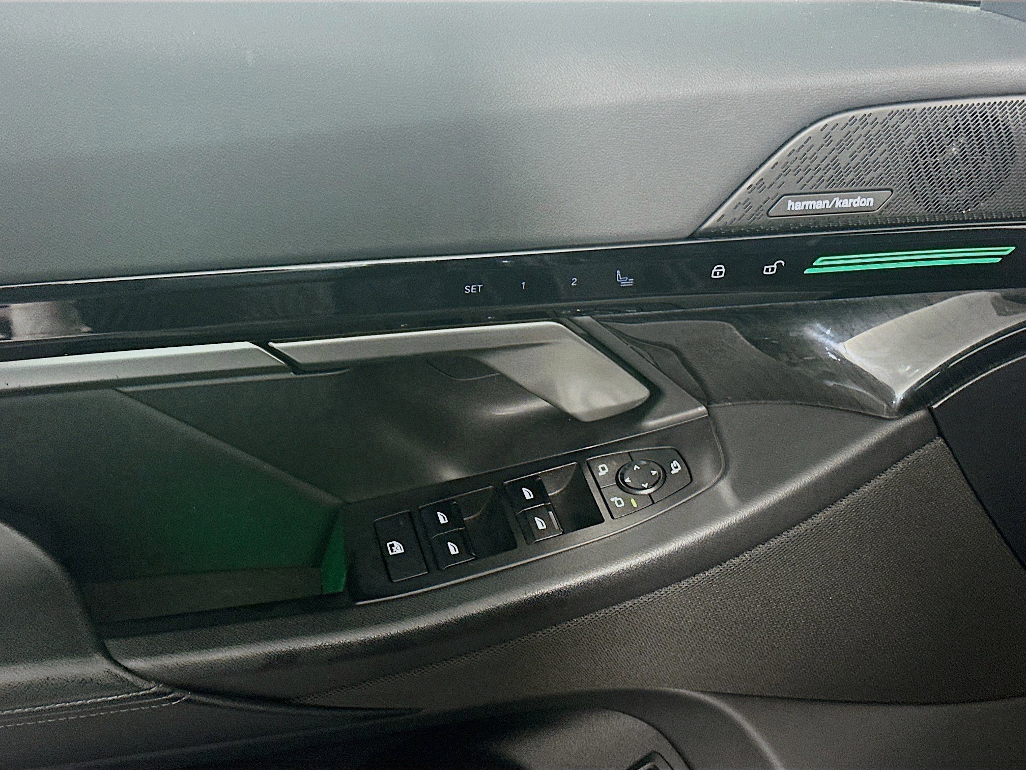 Used 2024 BMW 530i image 15