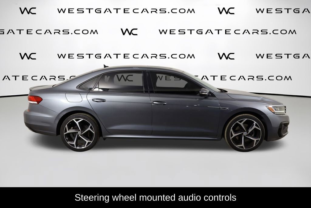 Used 2020 Volkswagen Passat 2.0T R-Line image 5