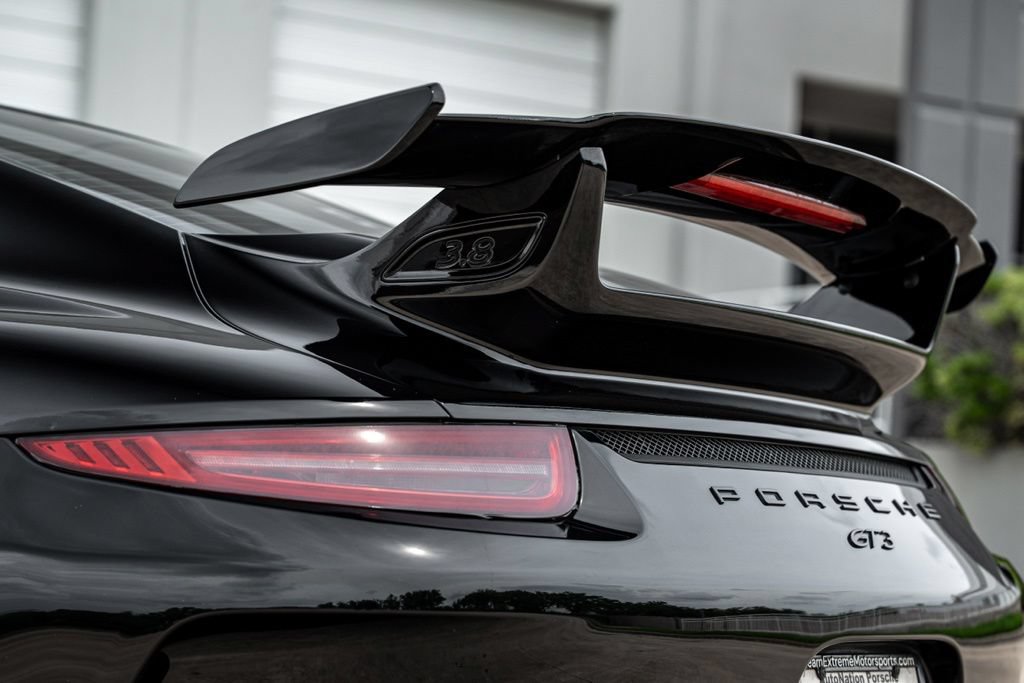 Used 2014 Porsche 911 GT3 RWD image 22