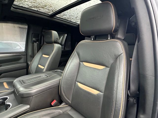 Used 2021 GMC Yukon AT4 w/ Rear Media and Nav Package image 9