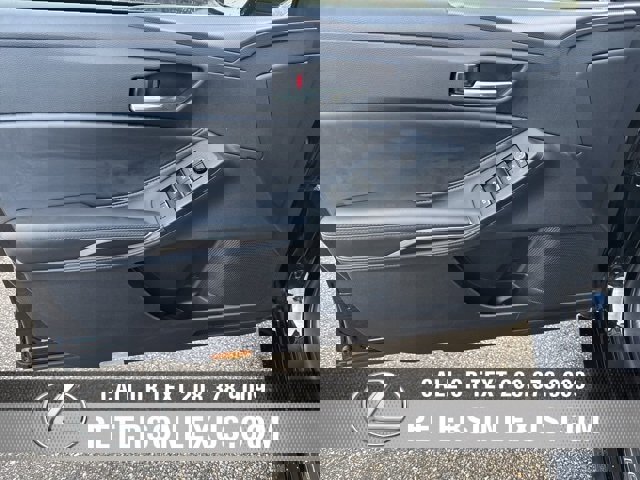 Used 2022 Toyota Avalon XSE image 20