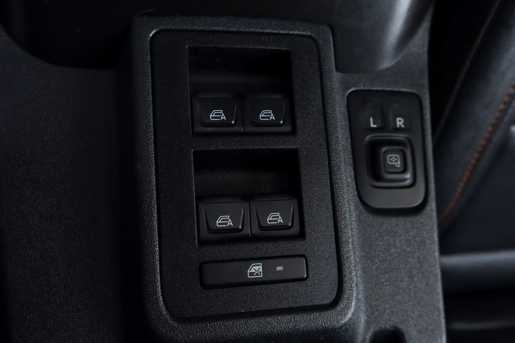 Used 2023 Ford Bronco Badlands AWD/4WD image 39