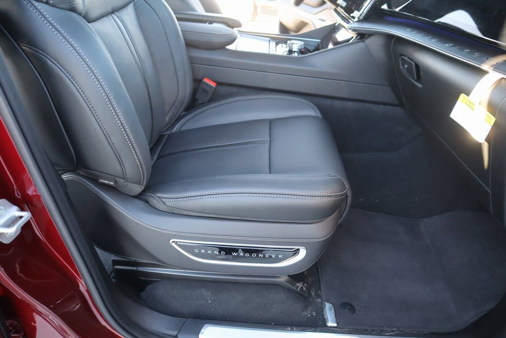New 2026 Jeep Grand Wagoneer Summit w/ Premium Group III image 15