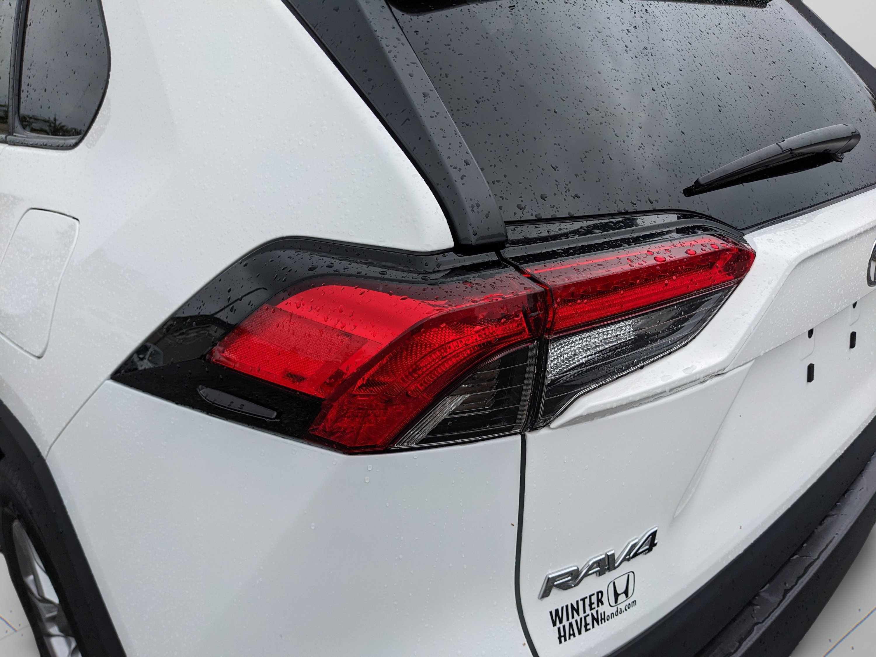 Used 2025 Toyota RAV4 XLE FWD image 39