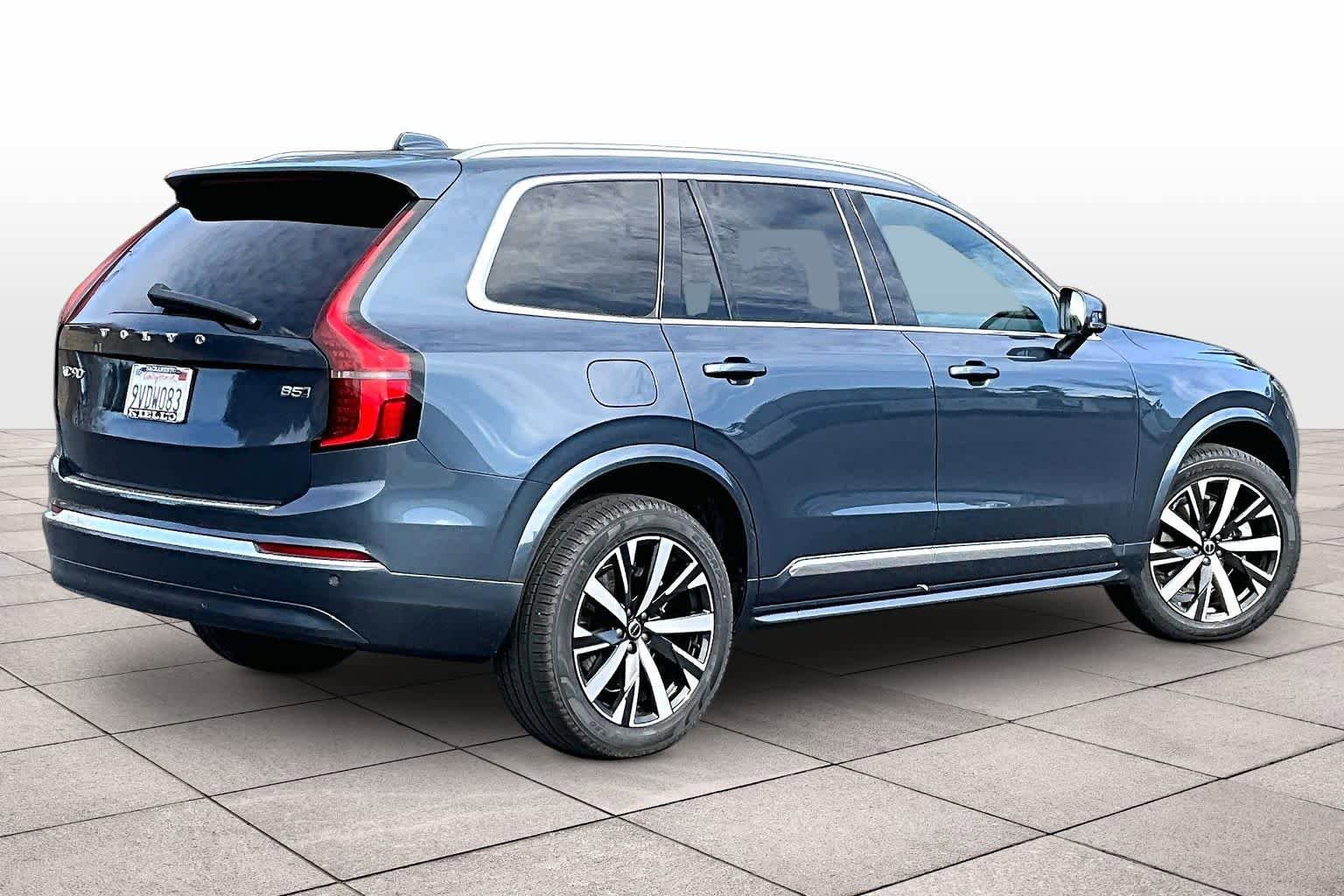 Used 2025 Volvo XC90 B5 Core w/ Protection Package Premier image 15