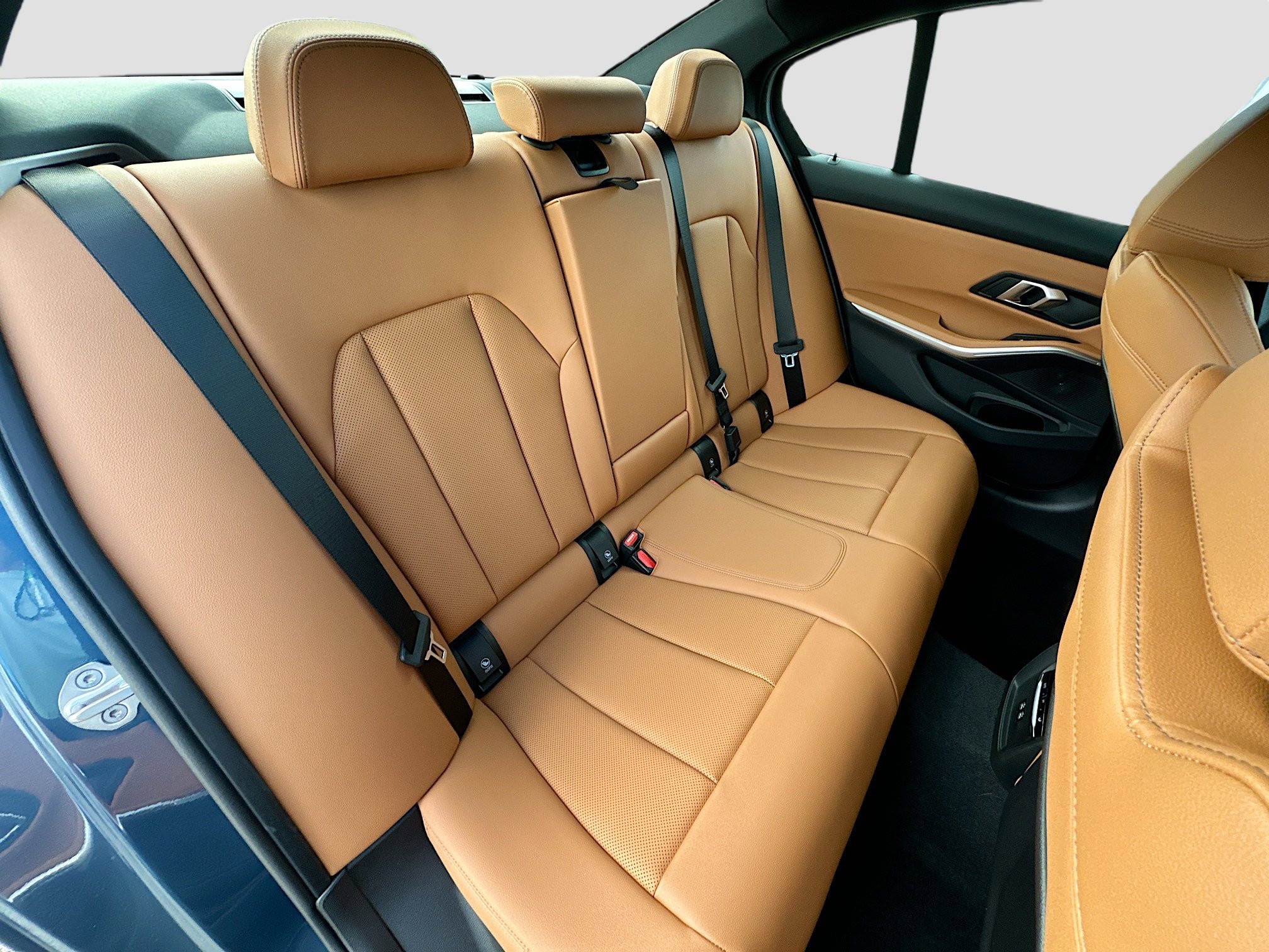 New 2026 BMW 330i Sedan w/ Premium Package image 22