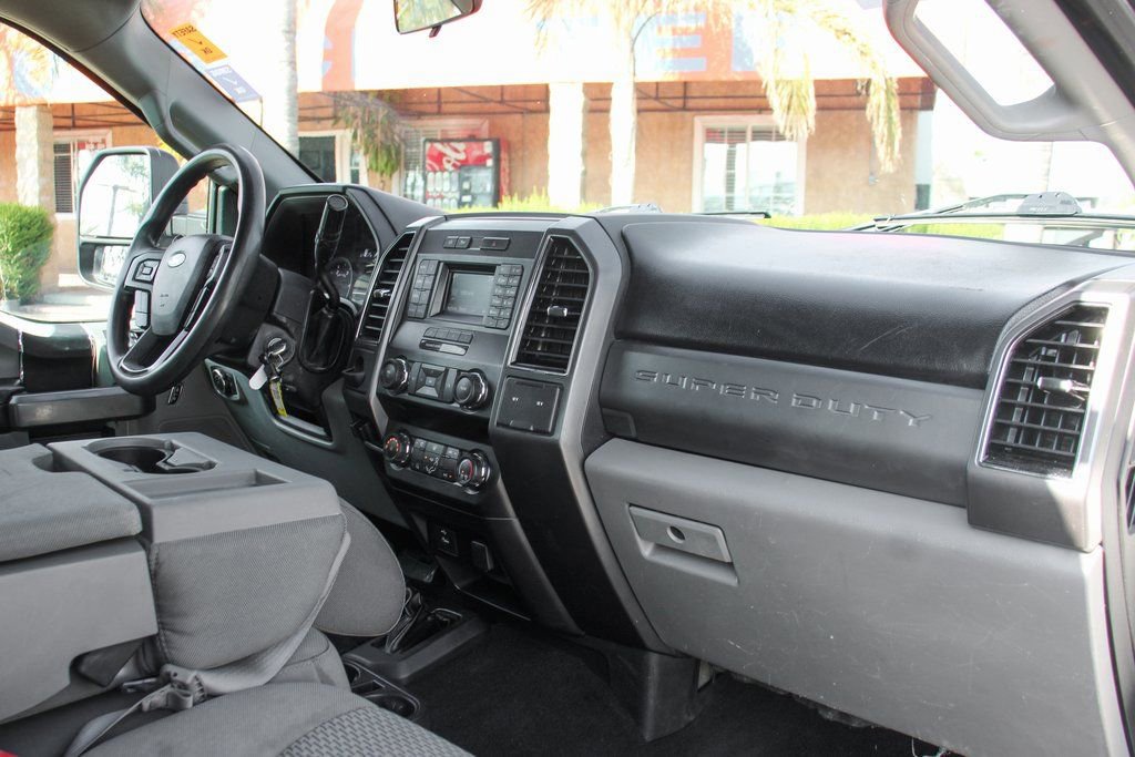 Used 2019 Ford F350 XLT AWD/4WD image 34