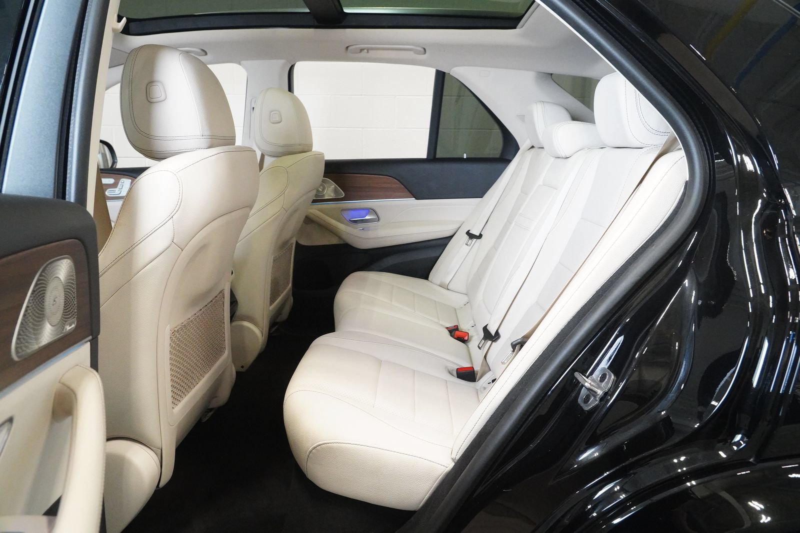 Certified 2024 Mercedes-Benz GLE 350 4MATIC image 13
