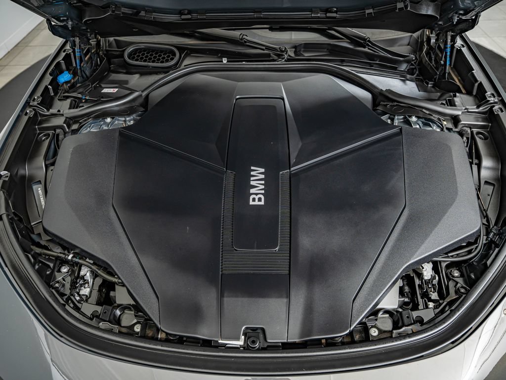 Used 2024 BMW i7 eDrive50 w/ M Sport Package RWD image 58