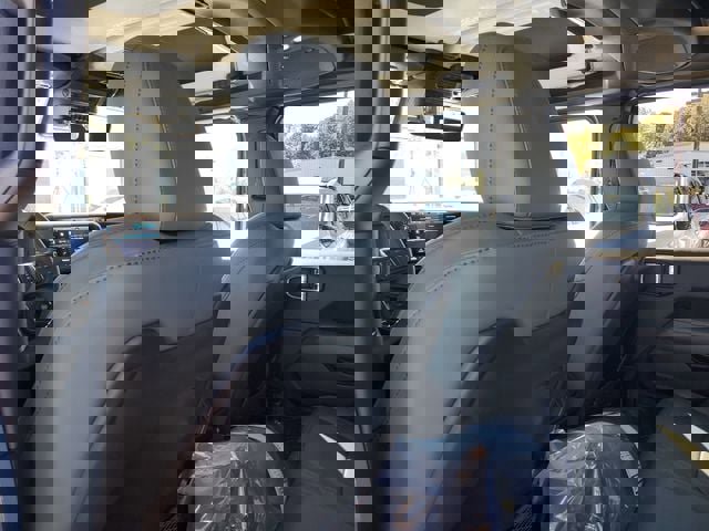 New 2025 Jeep Gladiator Mojave image 12