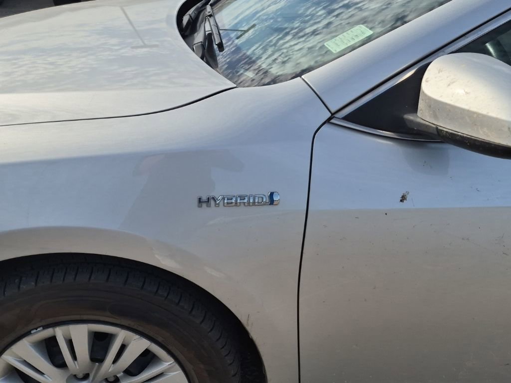 Used 2012 Toyota Camry LE image 7