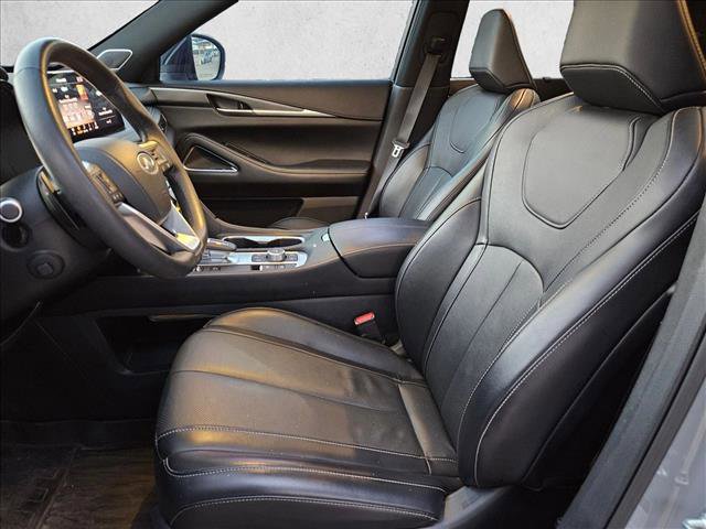 Used 2025 INFINITI QX60 Luxe w/ Black Edition image 18