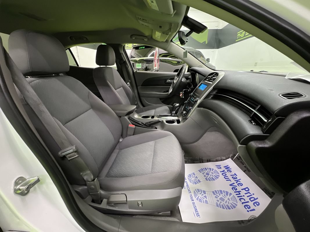 Used 2014 Chevrolet Malibu LS FWD image 28
