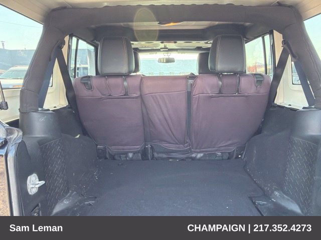 Used 2018 Jeep Wrangler Unlimited Sahara w/ Connectivity Group AWD/4WD image 11