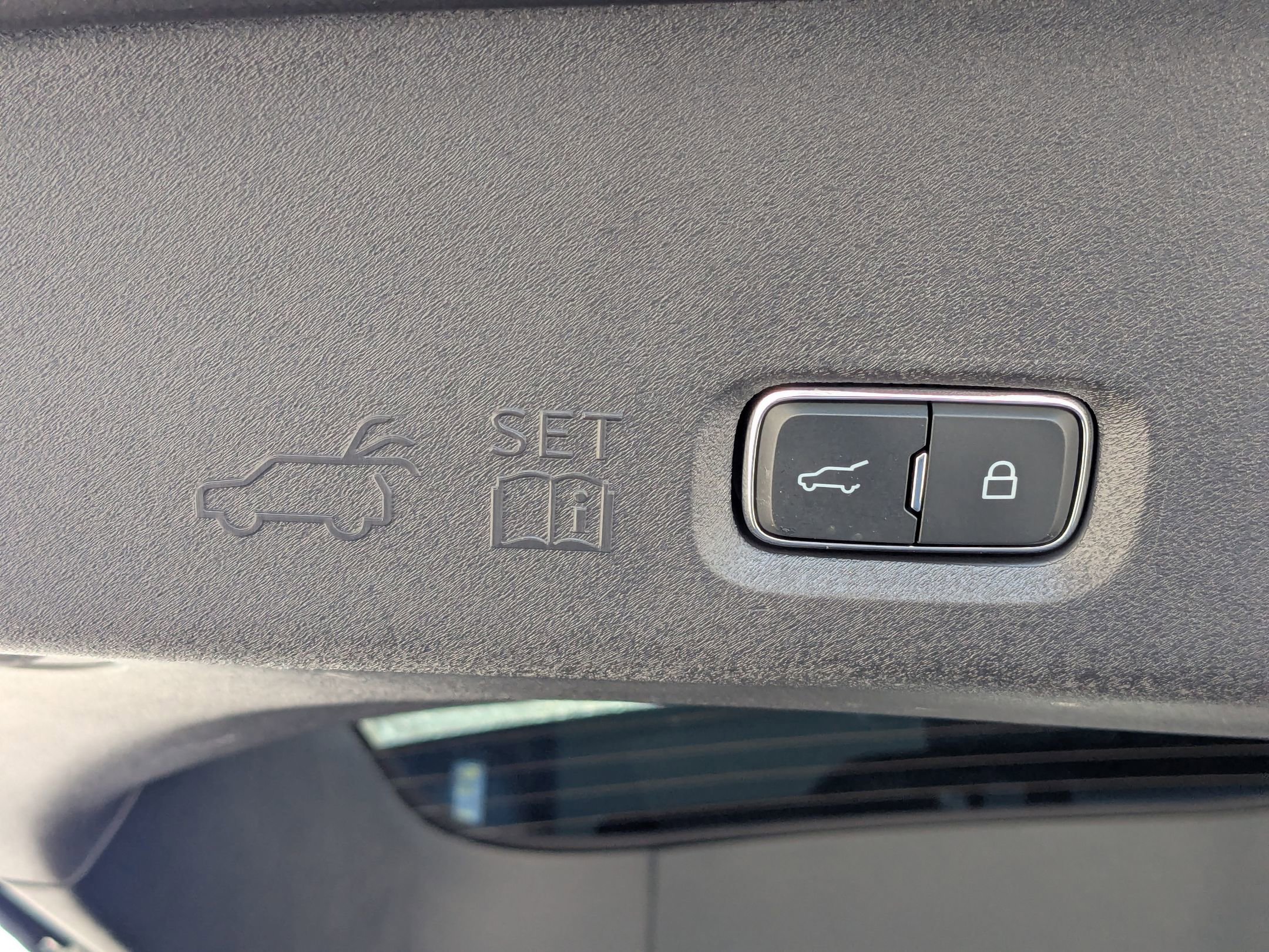 Certified 2025 Ford Expedition Platinum w/ Stealth Performance Package image 37