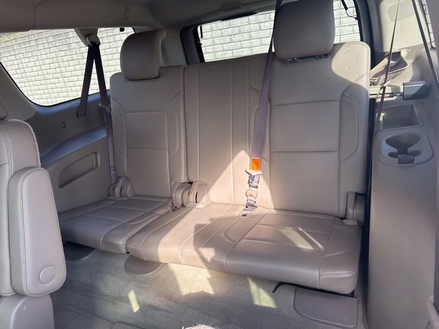 Used 2017 Chevrolet Suburban Premier image 24