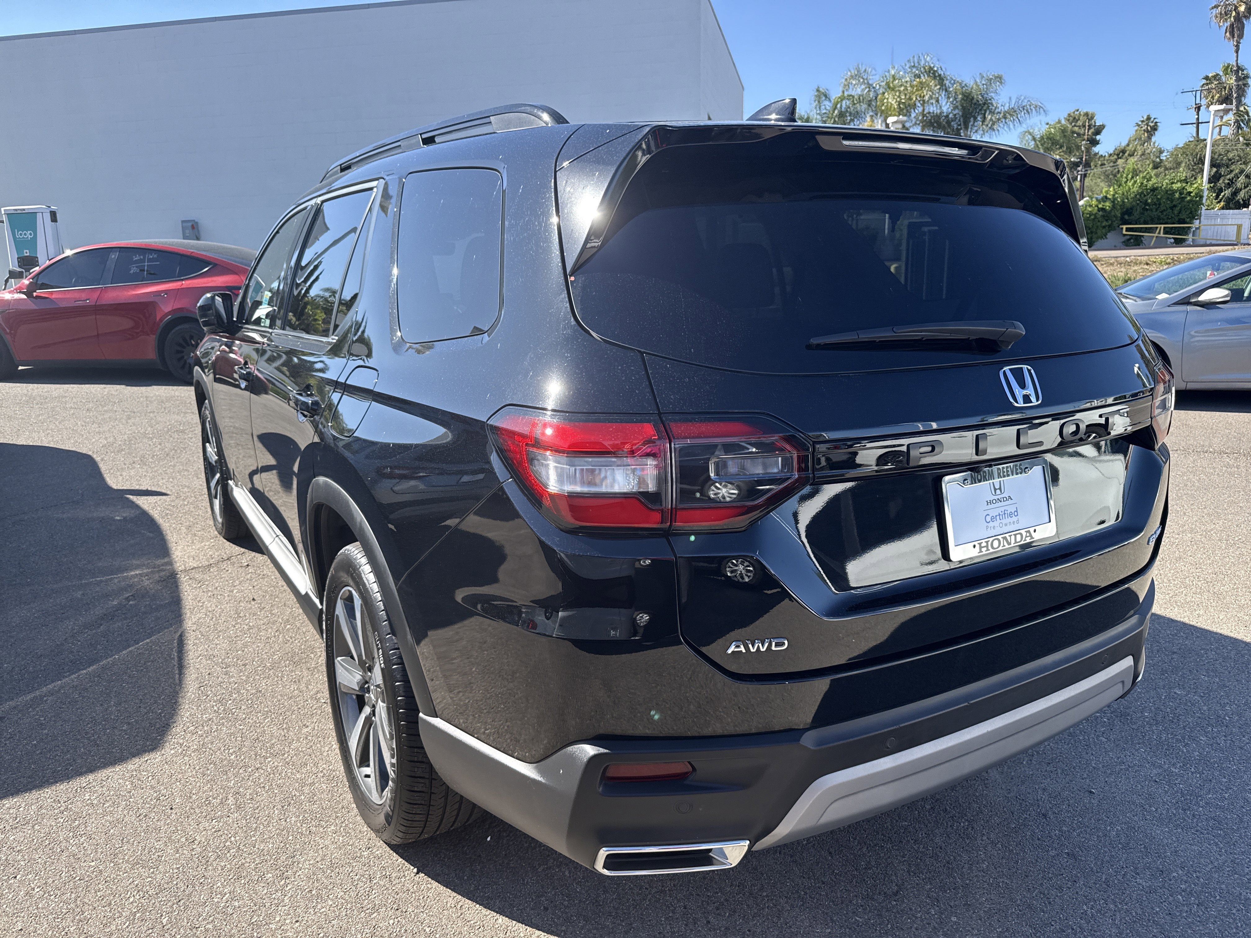 Certified 2023 Honda Pilot Elite image 3