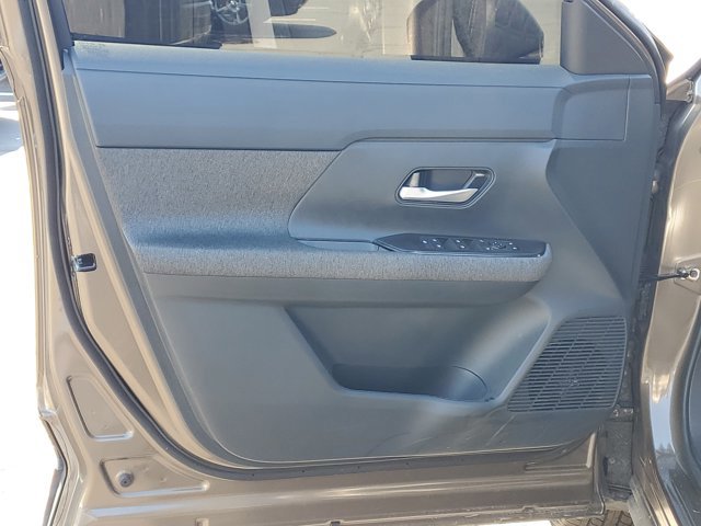 Certified 2026 Nissan Kicks SV FWD image 20