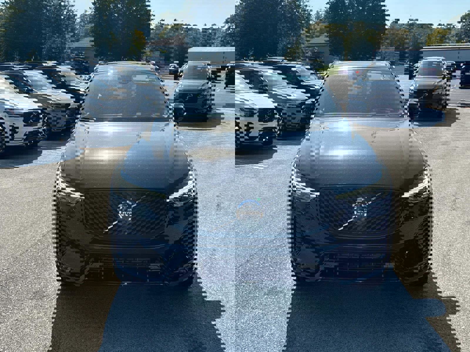 New 2026 Volvo XC60 B5 Plus w/ Climate Package image 2