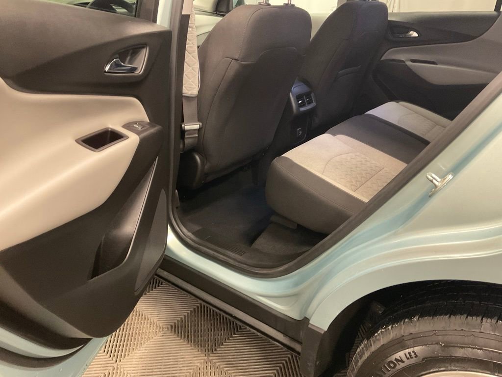Used 2022 Chevrolet Equinox LT image 17
