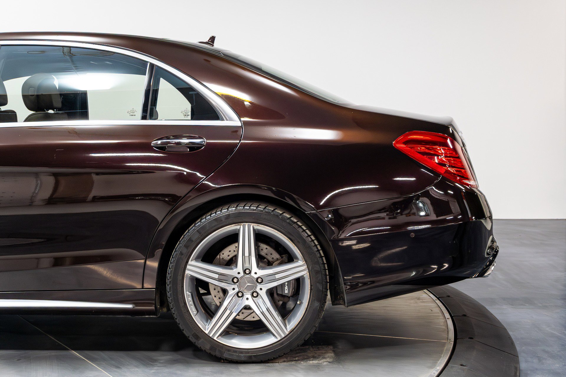 Used 2017 Mercedes-Benz S 63 AMG 4MATIC Sedan image 43