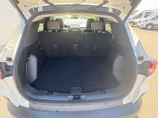 Used 2024 Ford Escape Platinum image 30