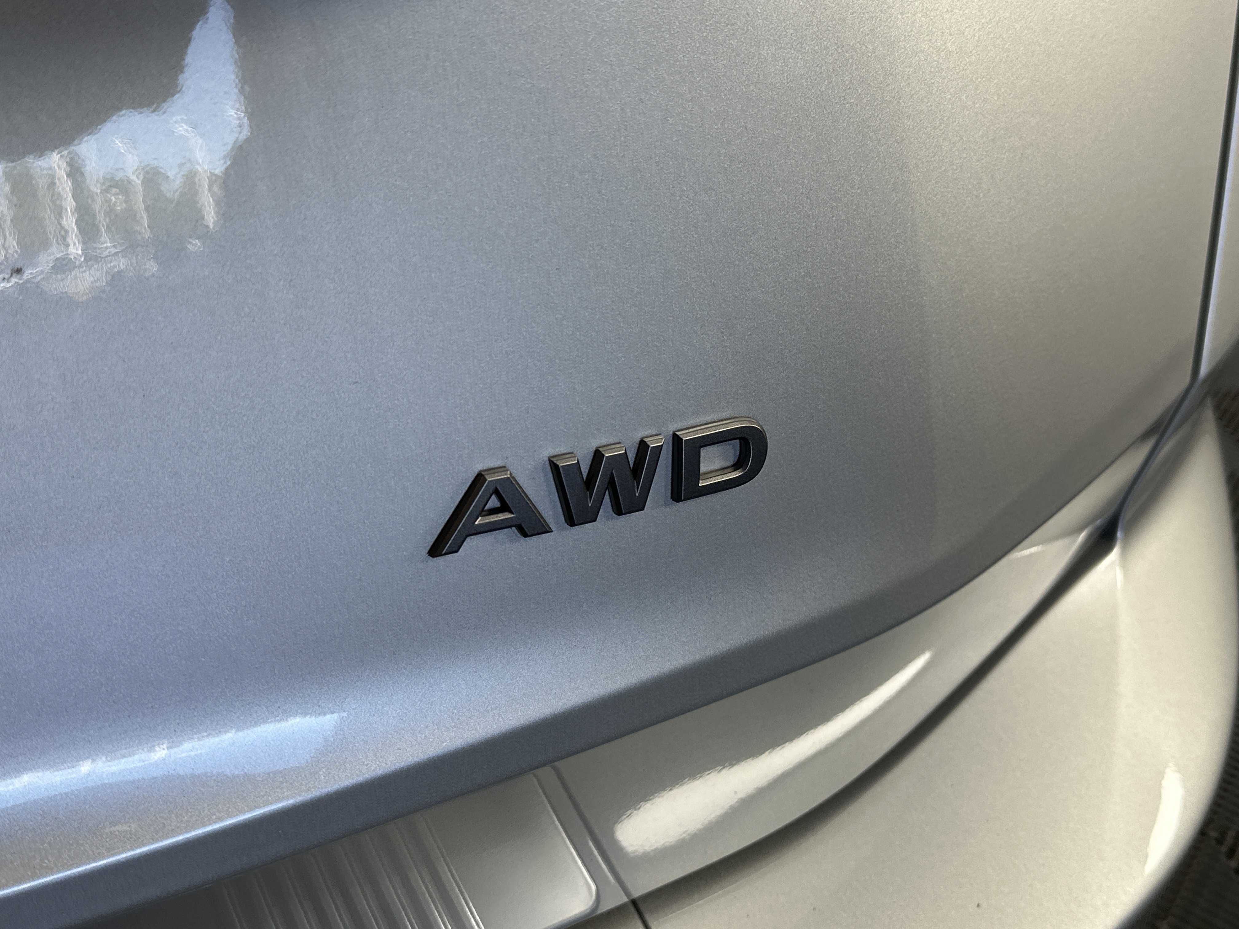 Certified 2025 Nissan Rogue SV image 17