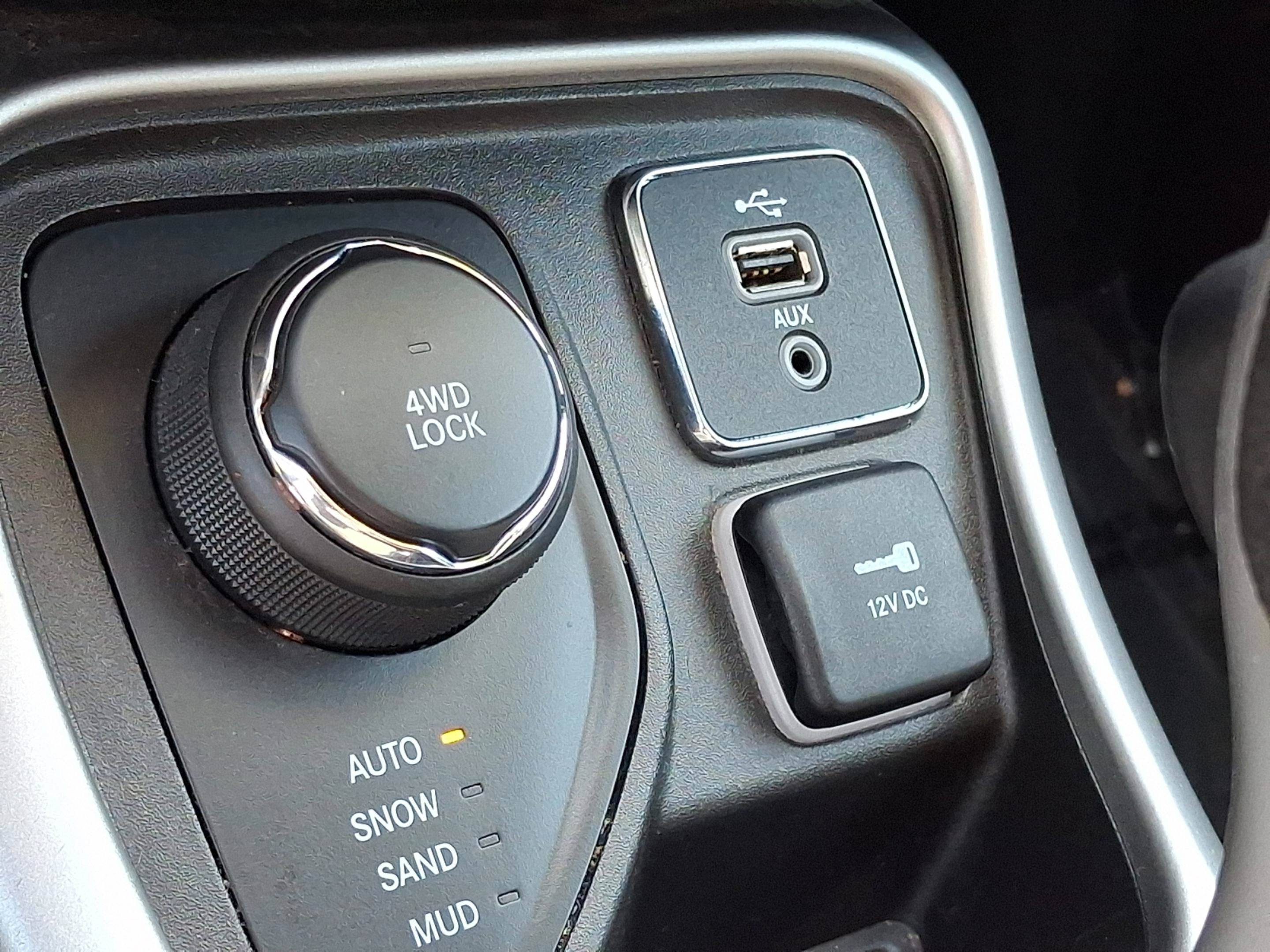 Certified 2018 Jeep Compass Sport AWD/4WD image 24