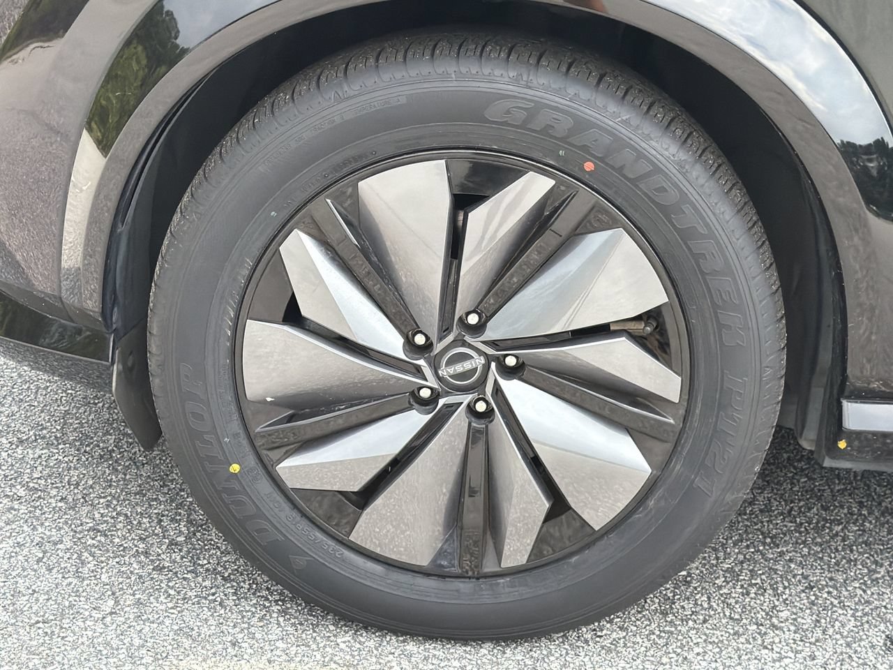 Certified 2023 Nissan Ariya FWD image 33