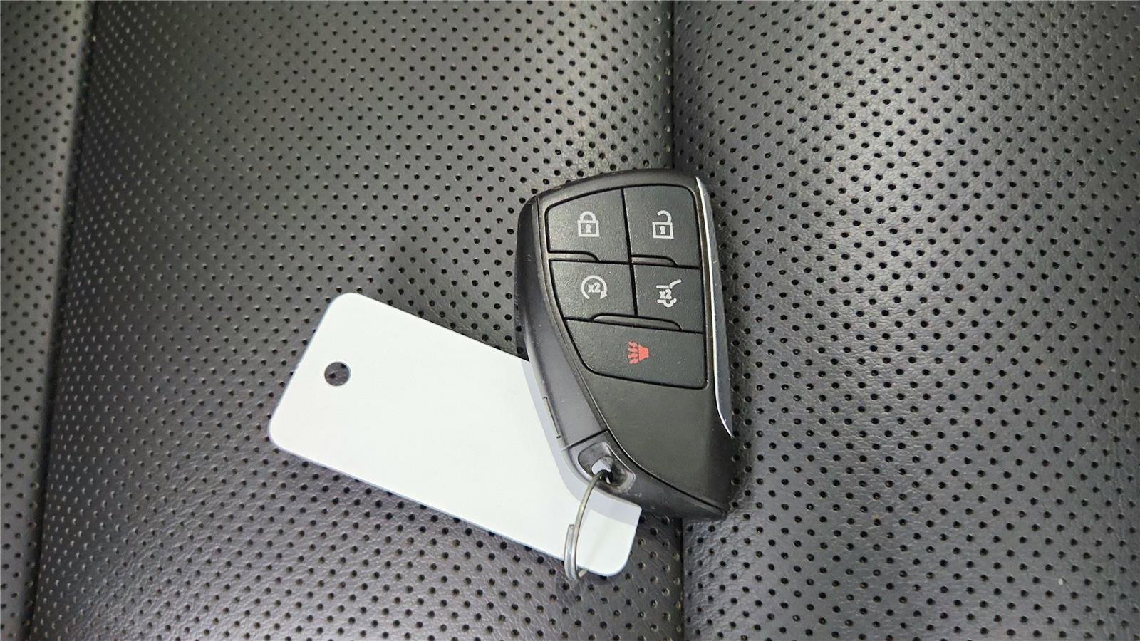 Used 2021 Buick Envision Essence w/ Technology Package I FWD image 23