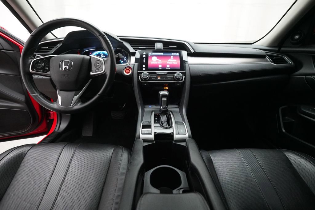 Used 2017 Honda Civic Touring image 5