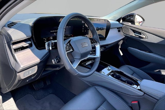 New 2026 Audi Q3 quattro 2.0T AWD/4WD image 11