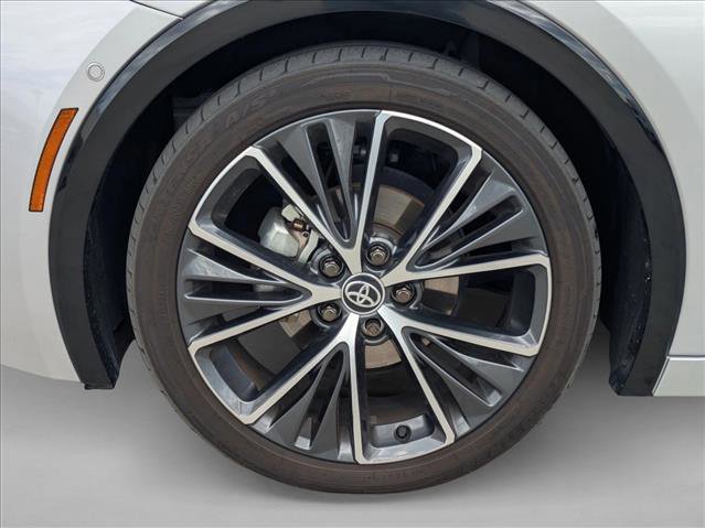 Used 2024 Toyota Prius Limited image 24