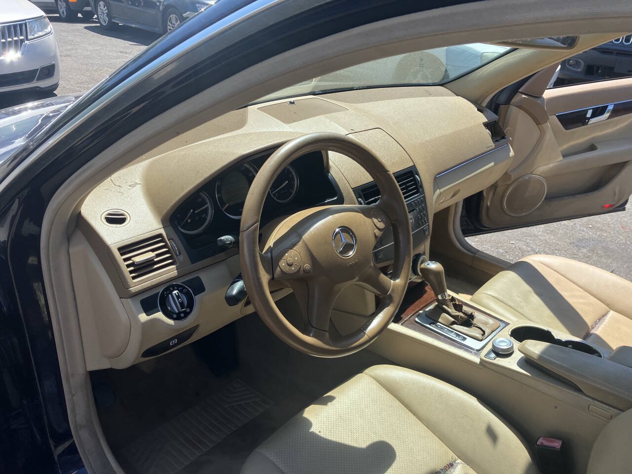 Used 2008 Mercedes-Benz C 300 4MATIC Sedan image 17