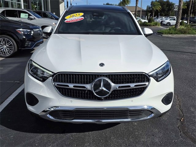 Certified 2025 Mercedes-Benz GLC 300 image 3