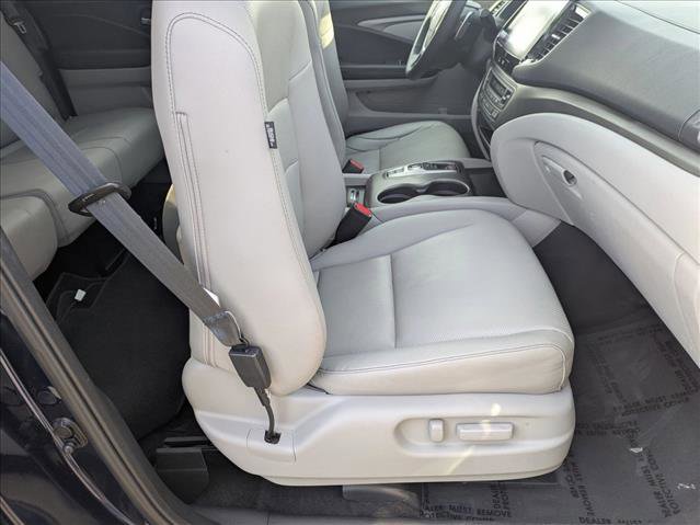 Certified 2023 Honda Ridgeline RTL image 21