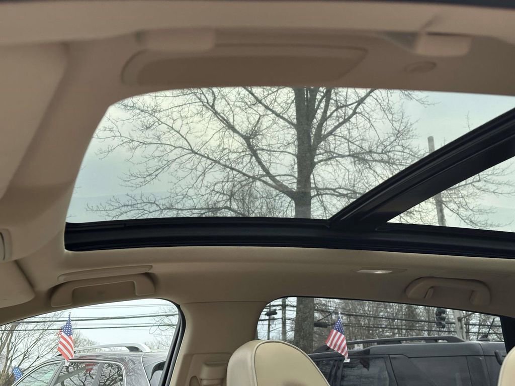 Used 2019 Acura RDX AWD w/ Advance Package image 18