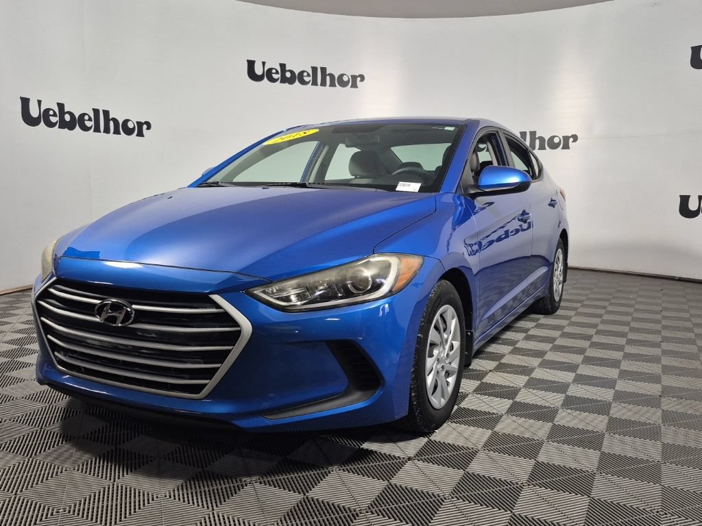 Used 2018 Hyundai Elantra SE w/ Winter Weather Package FWD image 3
