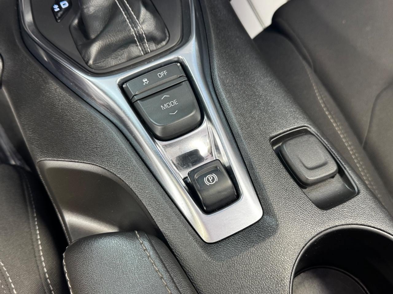 Used 2022 Chevrolet Camaro LT w/ RS Package RWD image 25