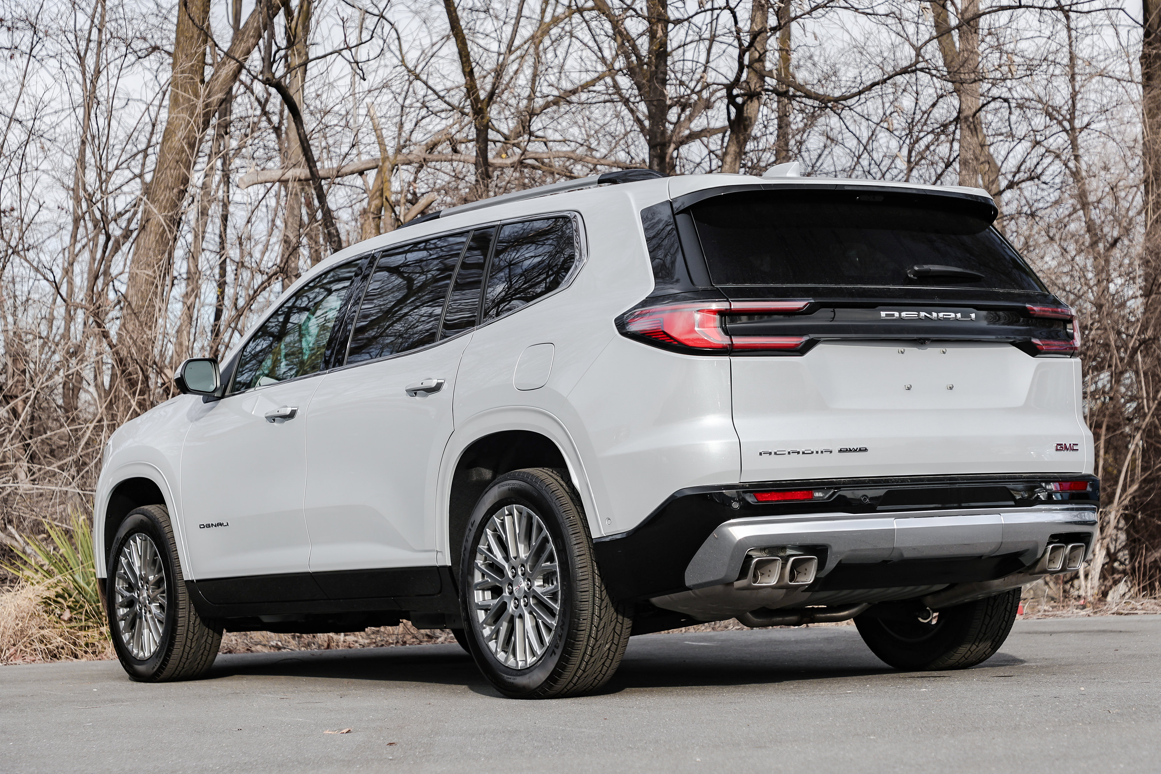 New 2026 GMC Acadia Denali w/ Super Cruise Package image 6