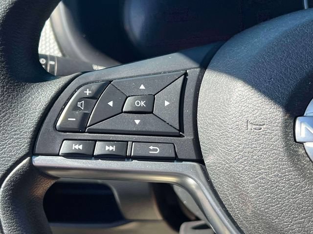Used 2023 Nissan Kicks SV FWD image 20