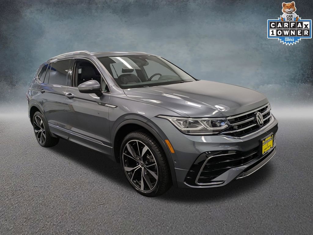 Used 2022 Volkswagen Tiguan SEL R-Line image 3