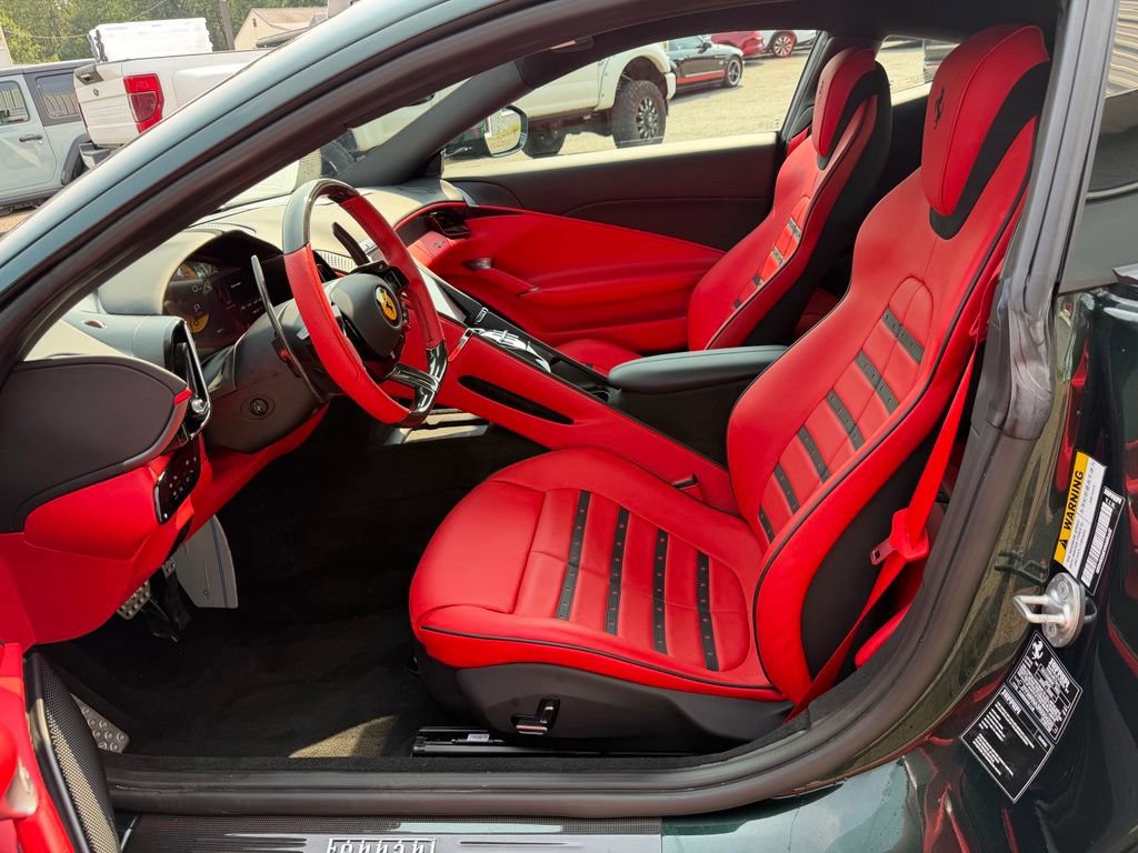 Used 2024 Ferrari Roma RWD image 13