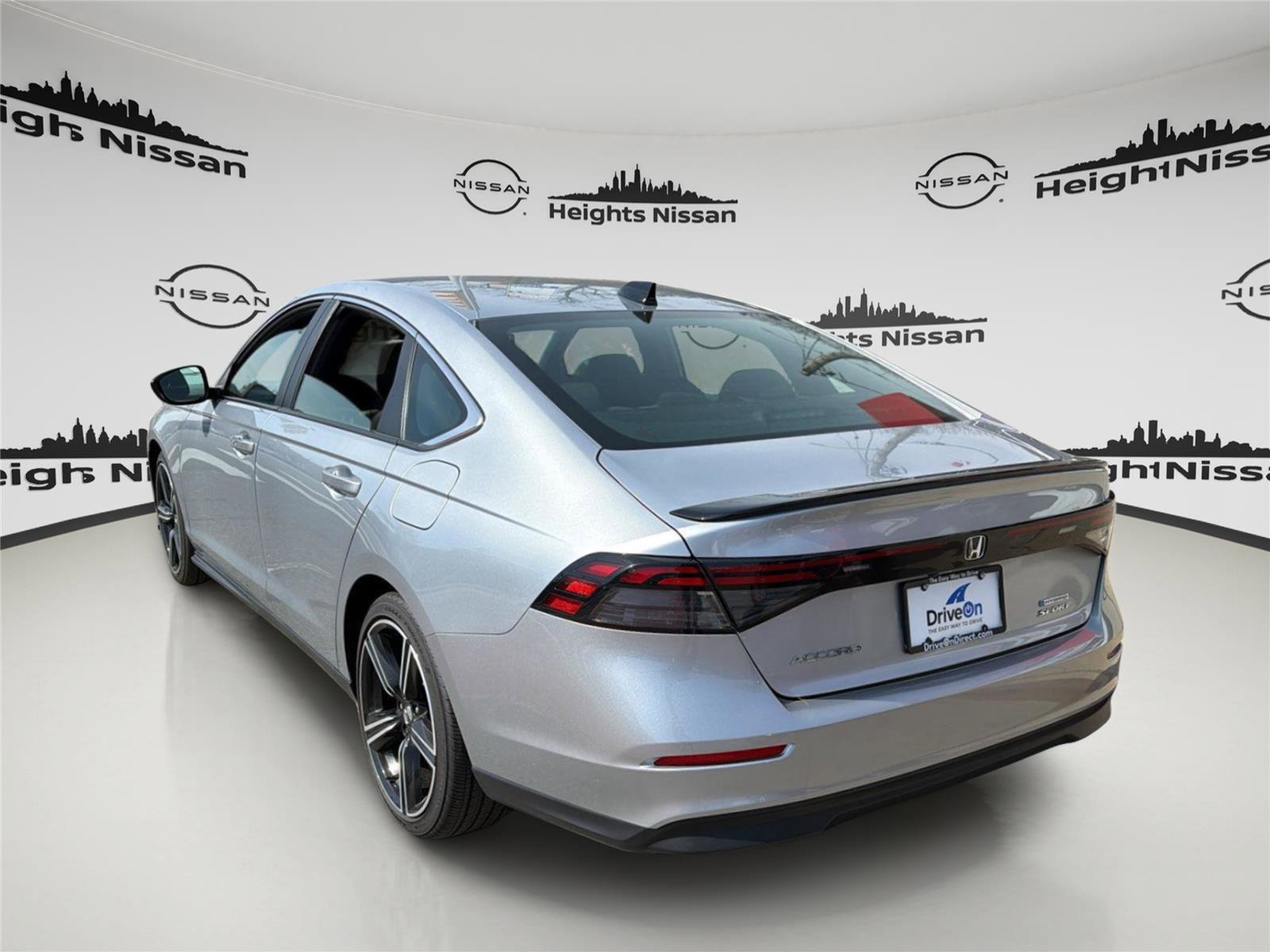 Used 2024 Honda Accord Sport image 3