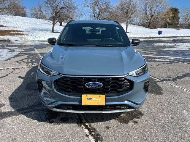 Certified 2023 Ford Escape ST-Line w/ Tech Pack #1 image 3