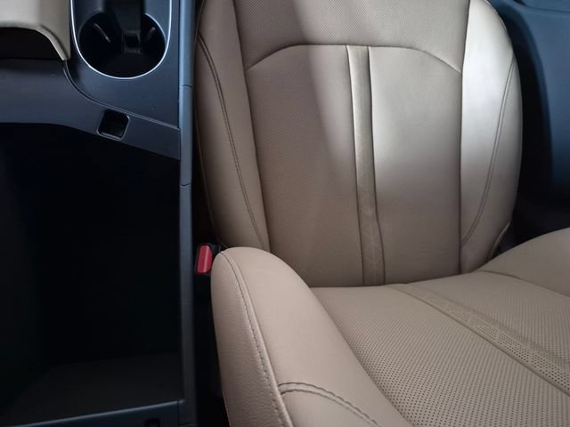 Used 2025 Hyundai Sonata Limited FWD image 32