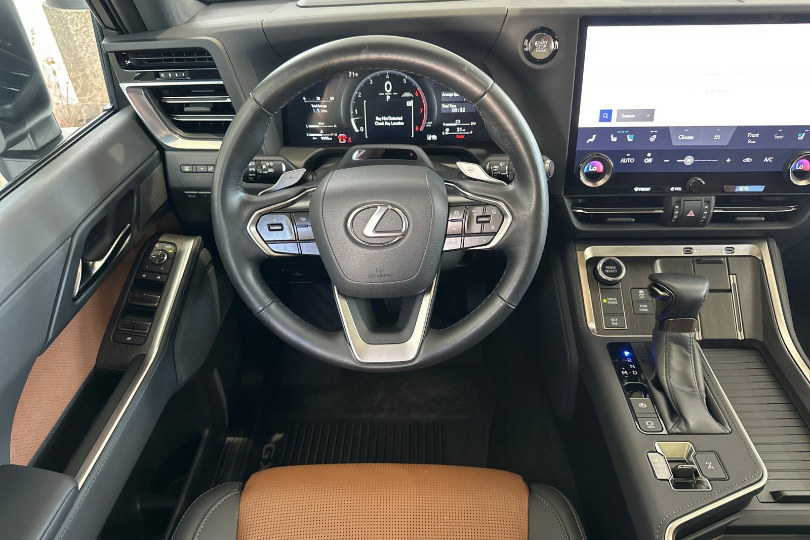 Certified 2024 Lexus GX 550 w/ Cold Area Package AWD/4WD image 18
